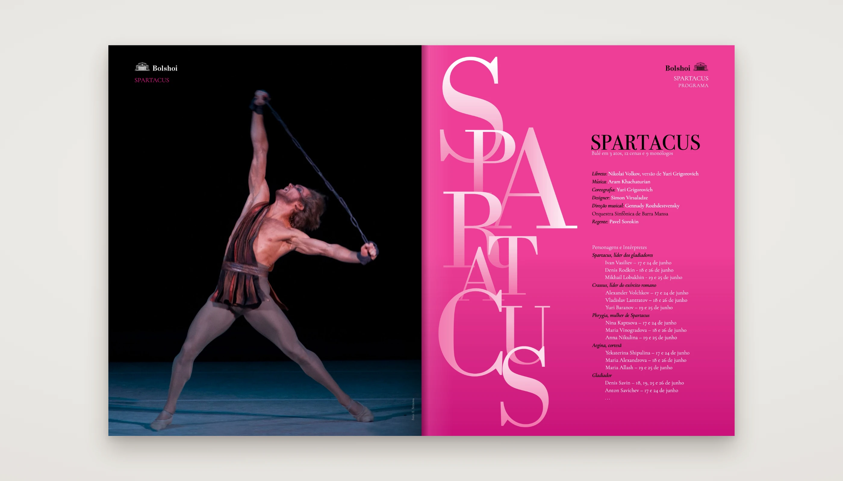 Abertura de Spartacus, com letras verticais sobre magenta.